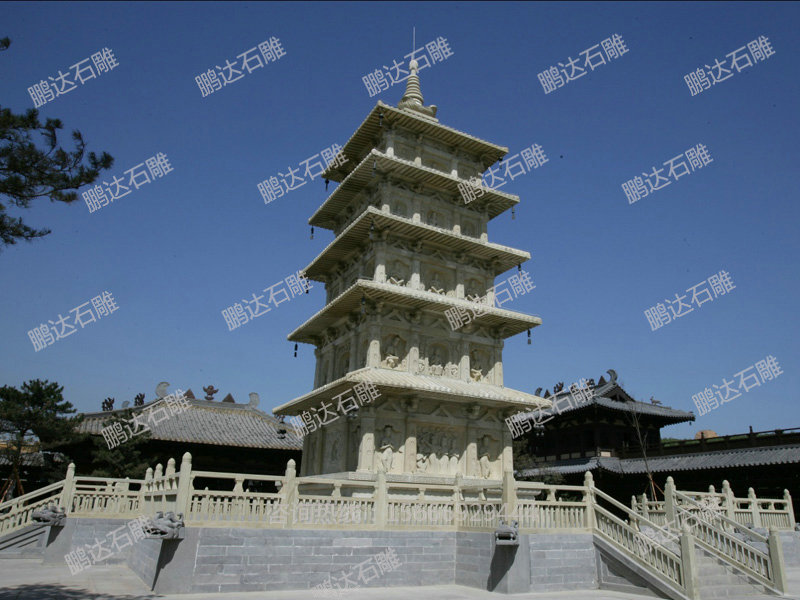 石雕灯塔