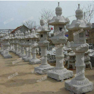 石雕灯塔