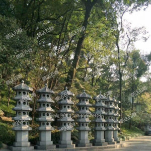 石雕灯塔
