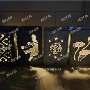 石雕灯塔